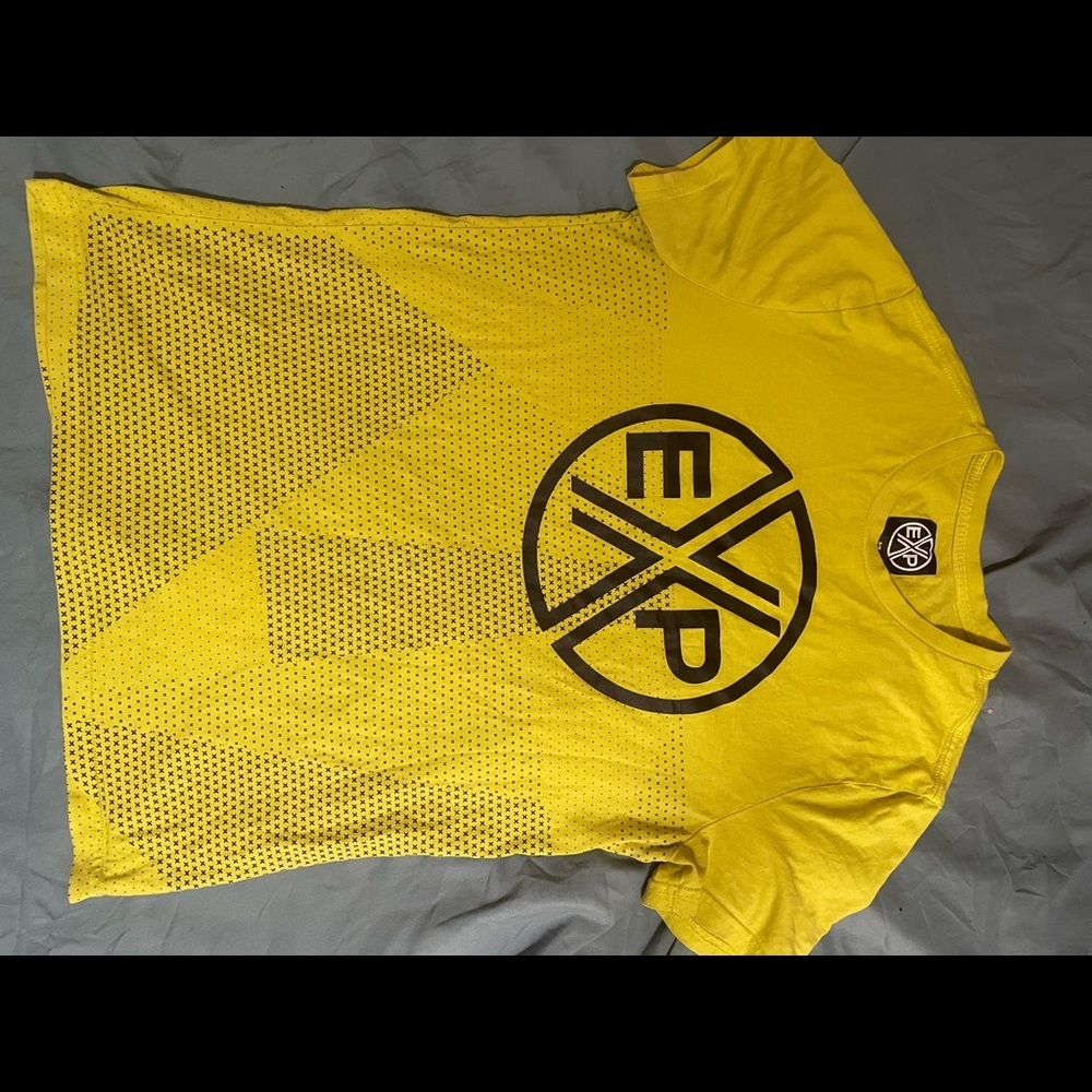 Express Tee